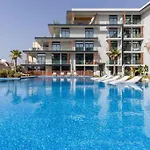 Waves - Luxurious Comfort With City Views In Oxford 212