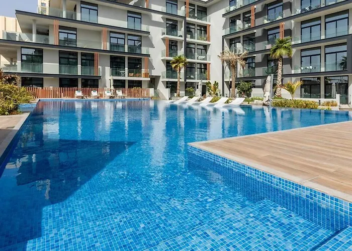 Waves - Luxurious Comfort With City Views In Oxford 212