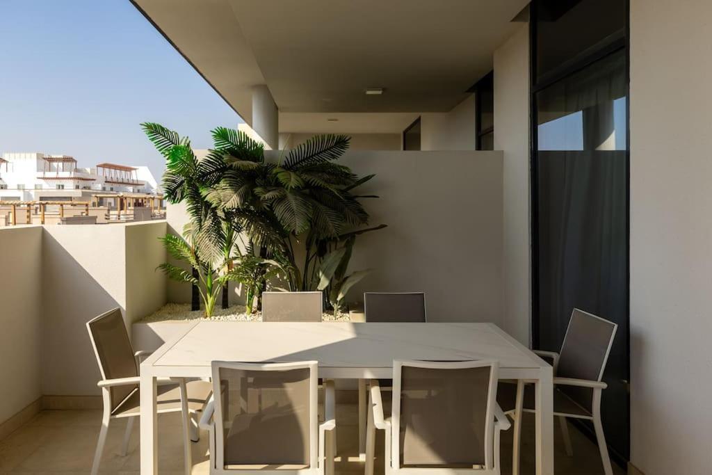 Apartment Waves - Luxurious Comfort With Views In Oxford 212